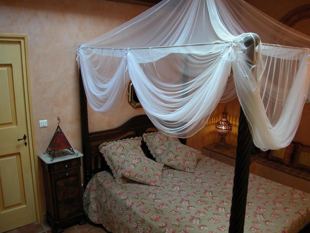 Bed and Breakfast Le Mazet De La Dame Barbentane Pokój zdjęcie